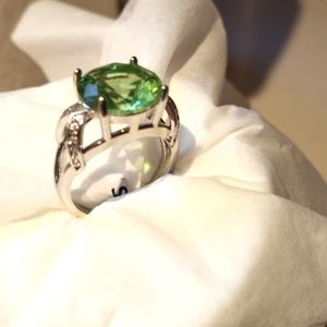 Green Amethyst round center stone ring in silver
